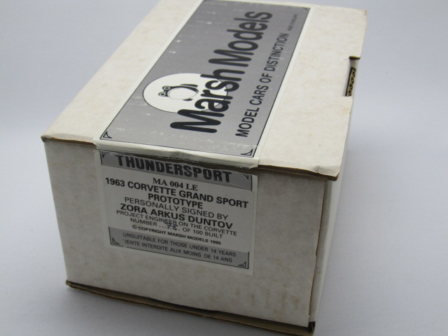 安い送料無料マーシュモデル 1/43 “コルベット・グランドスポーツ・プロトタイプ” 1963年・ZORA 直筆サインプレート付・完成品（展示・中古美品） BBR